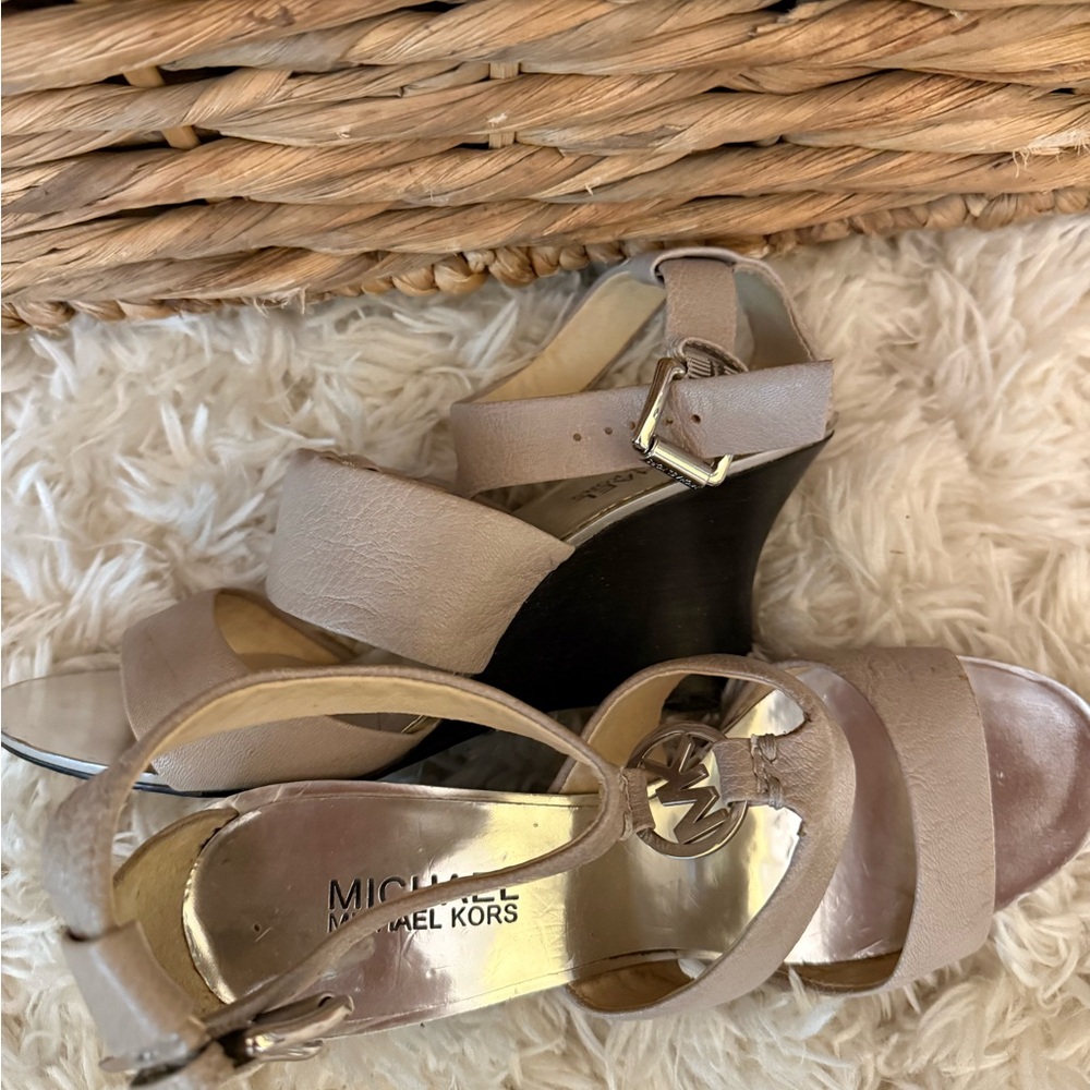 Michael Kors Beige and Gold Wedge Sandals